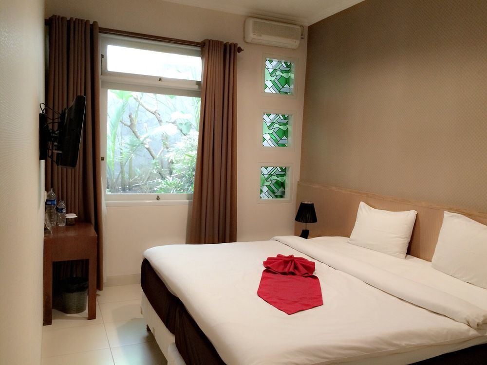 Hotel Collection O 10 Sweet Karina Bandung Exterior foto