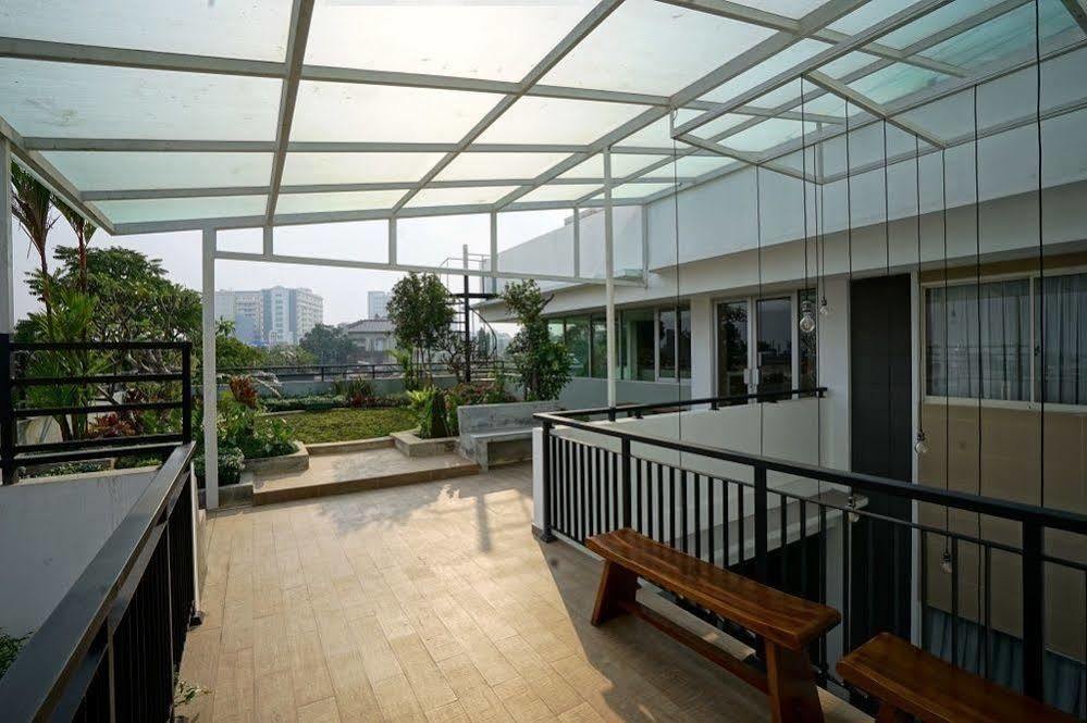 Hotel Collection O 10 Sweet Karina Bandung Exterior foto